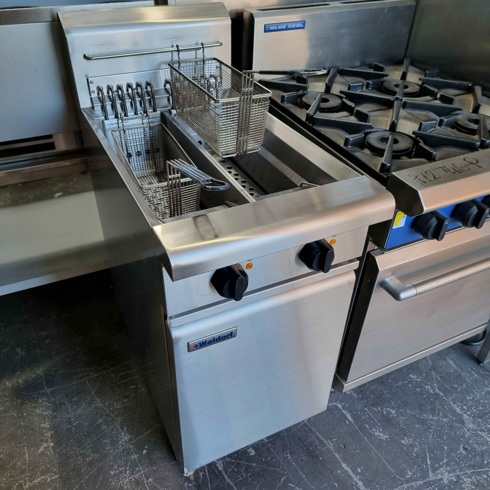 The Ultimate Guide to Waring Deep Fryers: Unleashing Crispy Perfection